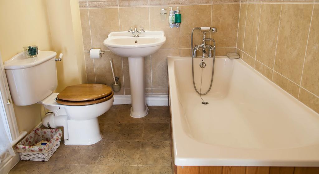 Bed and Breakfast Wisteria House Лімінгтон Номер фото